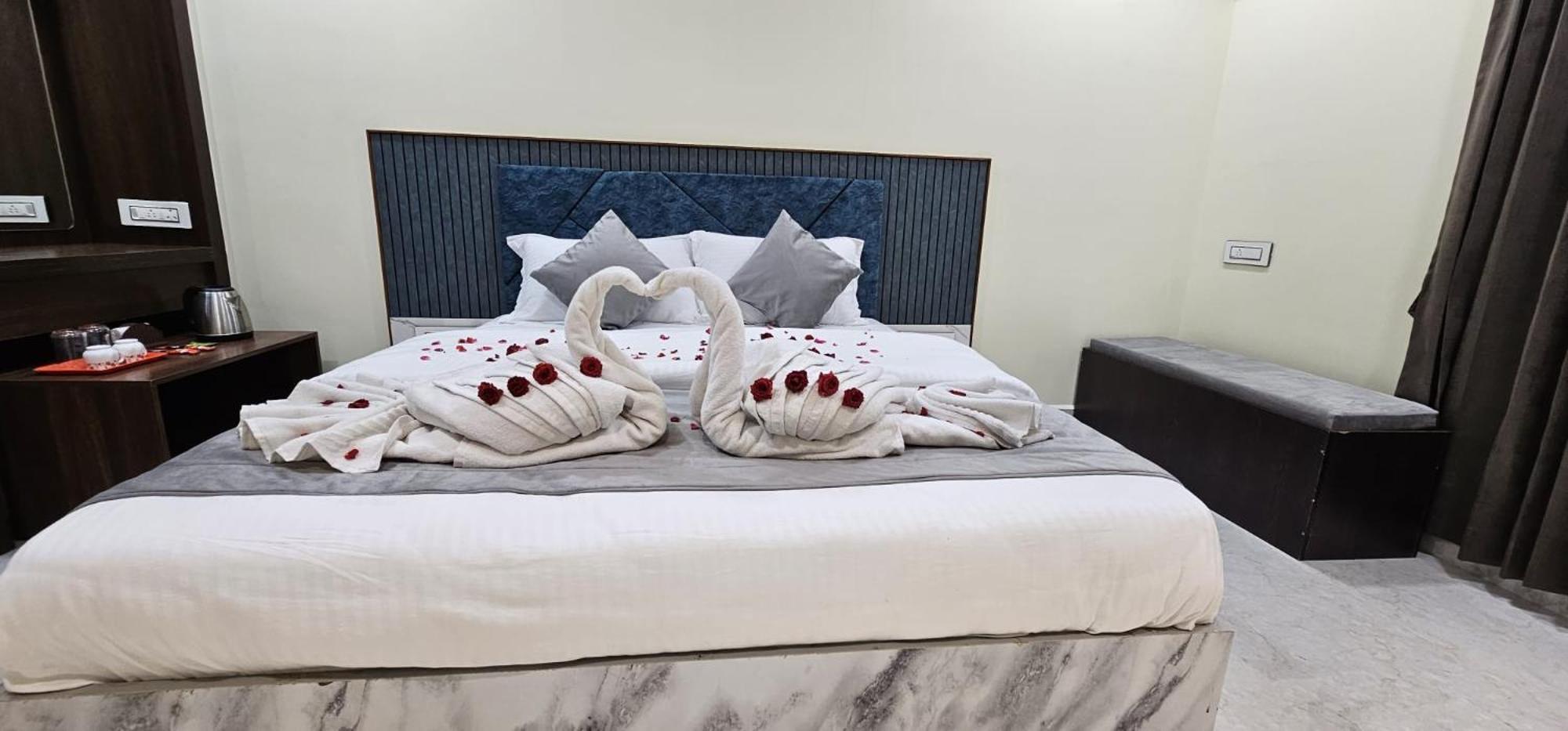 Jai Raja'S Tower Otel Karaikudi Dış mekan fotoğraf